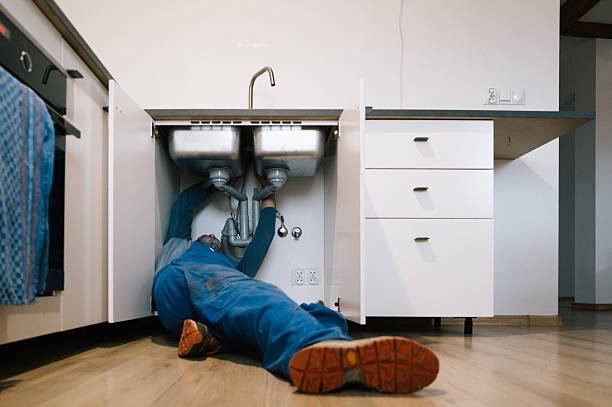 Professional Pipe Repair technician working in Pacific, MO